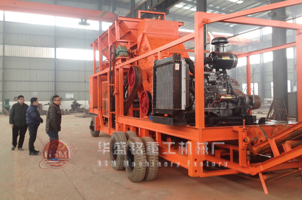 移動對輥制砂機時產(chǎn)量150噸多少錢？