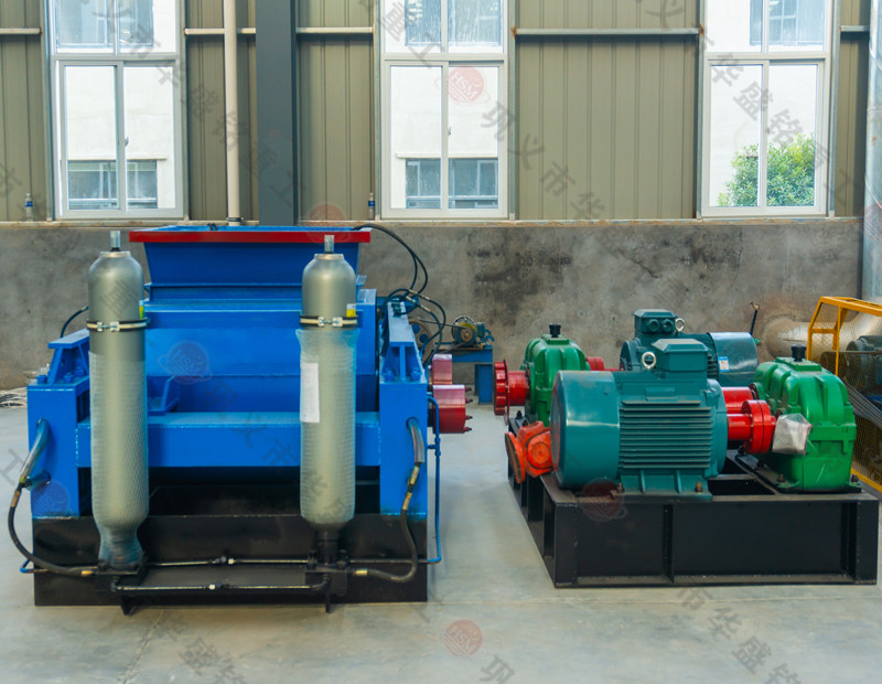 破碎煤矸石的雙齒輥破碎機(jī)廠家如何選擇？