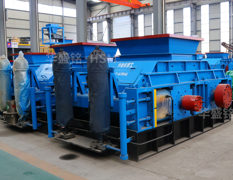 河卵石可以制砂嗎？對(duì)輥制砂機(jī)成品好嗎？